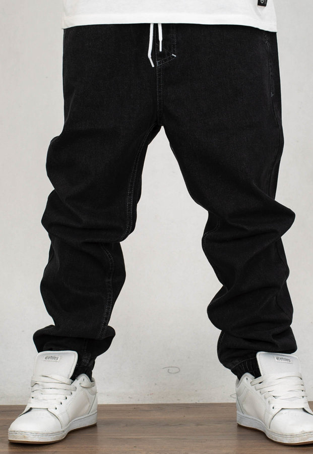 Spodnie Mass Jogger Sneaker Fit Signature 2.0 black washed
