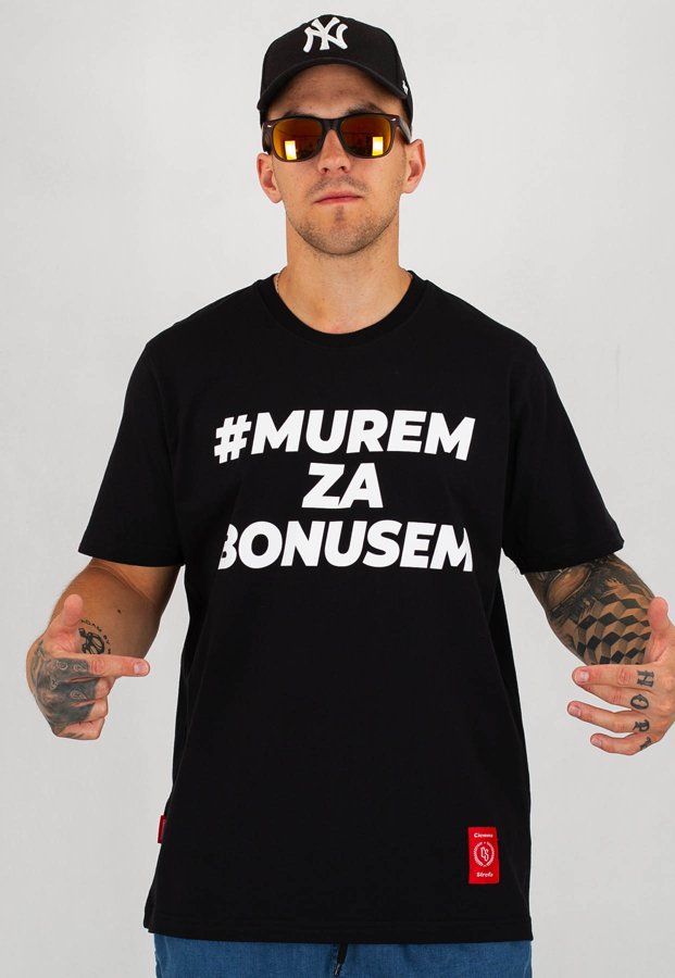 T-shirt Ciemna Strefa Murem Za Bonusem New 2022 czarny