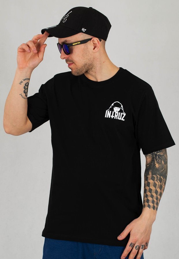 T-shirt Intruz Lokalny Chłopaczek czarny
