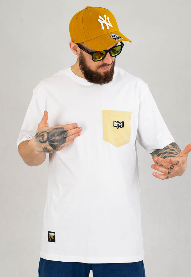 T-shirt Mass Signature Patch Pocket biały